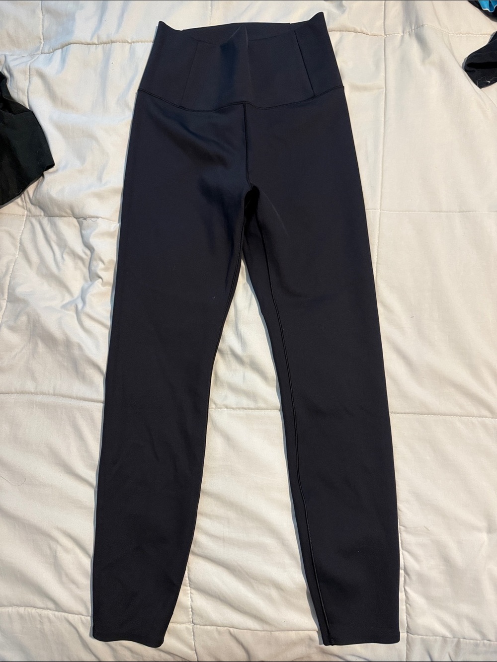 Vuori Black Kids Leggings with High Waistband